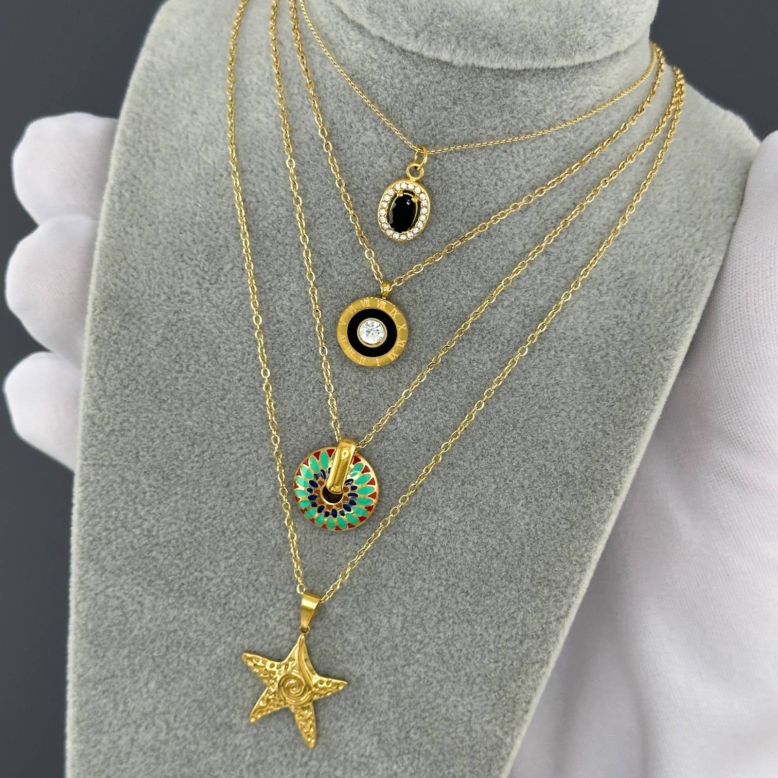 Starfish Necklace, 18K Gold Plated Steel