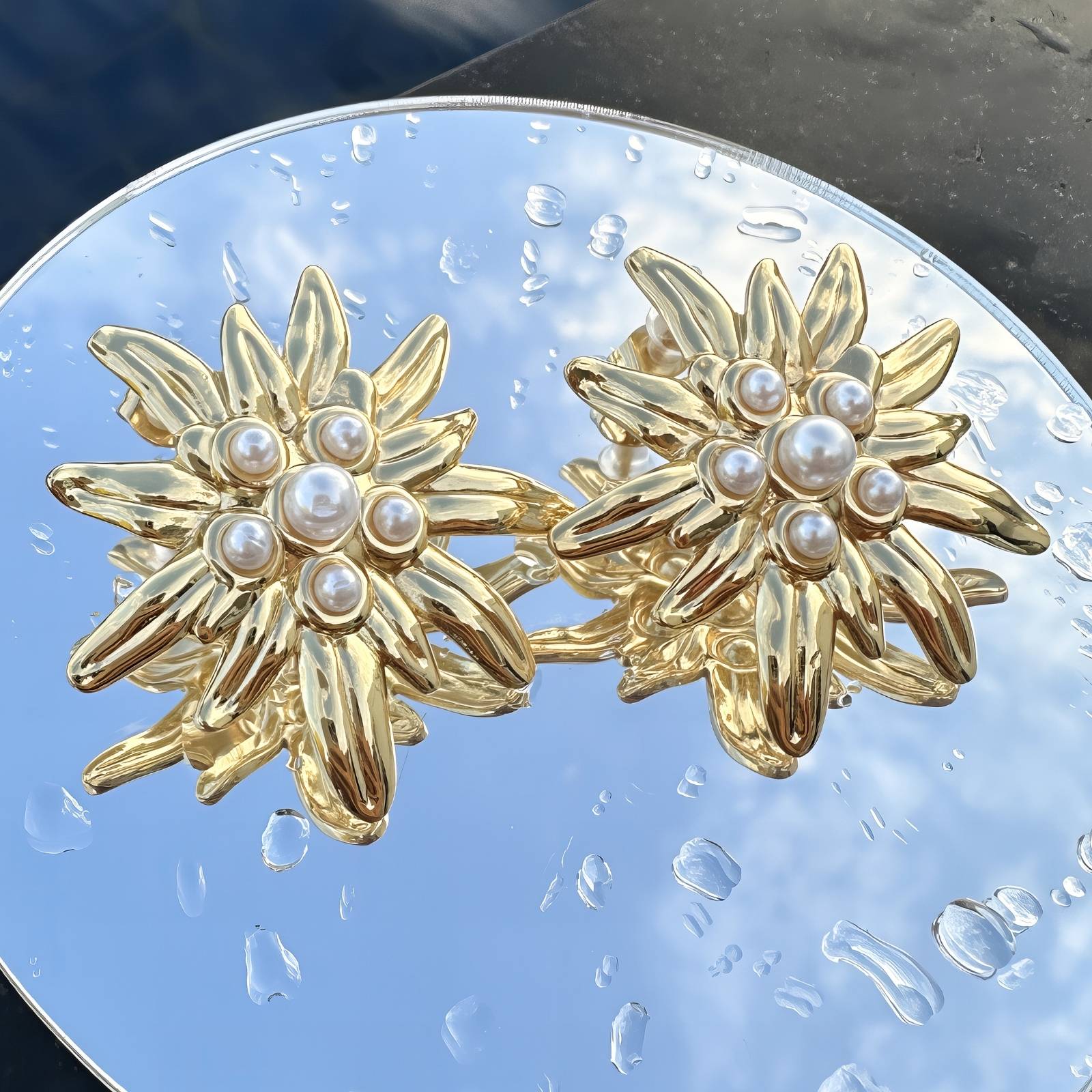 Flowers Earrings, 18K Gold Plated Steel
